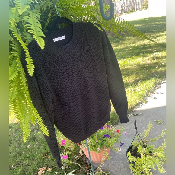 Mango Knit Black Crew Neck Sweater Size Small - Picture 4 of 9